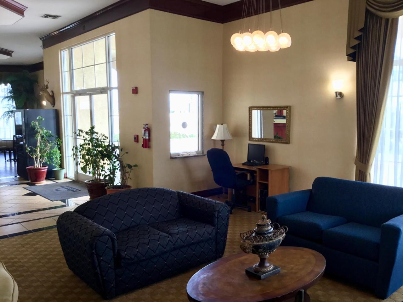 Days Inn By Wyndham Robstown Exterior photo