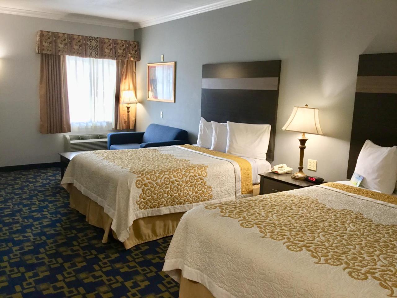 Days Inn By Wyndham Robstown Exterior photo